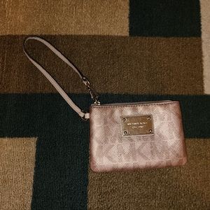 *SOLD* Michael Kors Wristlet